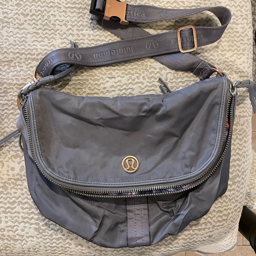 Lululemon crossbody bag